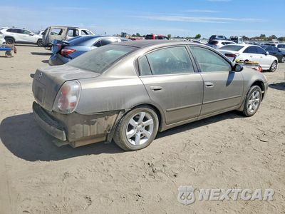 Trzecie zdjęcie samochodu z tyłu: 2005 NISSAN ALTIMA 2.5 VIN:1N4AL11D45N910849 - miniatura