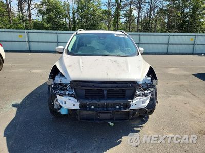 Piąte zdjęcie samochodu w środku: 2018 FORD ESCAPE TITANIUM VIN:1FMCU0J91JUB95501 - miniatura