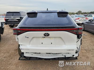 Zdjęcie 6 z 14 samochodu: 2026 TOYOTA BZ LIMITED VIN:JTMBDAFB0TA006505 - miniatura