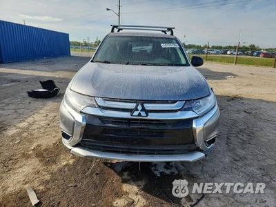 Piąte zdjęcie samochodu w środku: 2018 MITSUBISHI OUTLANDER ES VIN:JA4AD2A31JZ055478 - miniatura