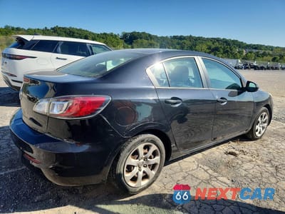 Trzecie zdjęcie samochodu z tyłu: 2012 MAZDA 3 I VIN:JM1BL1UG0C1552951 - miniatura