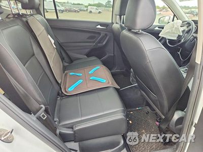 Zdjęcie 11 z 13 samochodu: 2018 VOLKSWAGEN TIGUAN SE VIN:3VV2B7AX9JM089283 - miniatura