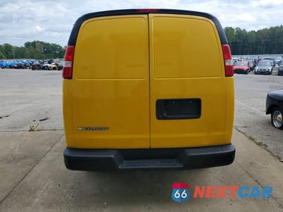Zdjęcie 6 z 13 samochodu: 2021 CHEVROLET EXPRESS G2500 VIN:1GCWGAFP5M1173805 - miniatura