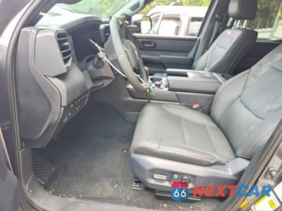 Zdjęcie 7 z 12 samochodu: 2026 TOYOTA TUNDRA TRD PRO HV VIN:5TFPC5DB0TX139782 - miniatura