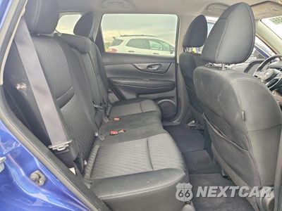 Zdjęcie 11 z 13 samochodu: 2019 NISSAN ROGUE SV VIN:KNMAT2MV1KP552467 - miniatura