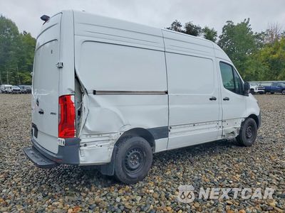 Trzecie zdjęcie samochodu z tyłu: 2024 MERCEDES-BENZ SPRINTER 2500 DELIVERY VAN VIN:W1Y4NBHY3RT188772 - miniatura