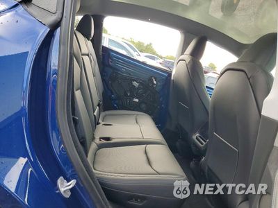 Zdjęcie 11 z 14 samochodu: 2026 TESLA MODEL Y VIN:7SAYGDEE8TA462502 - miniatura