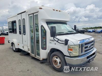 Czwarte zdjęcie samochodu z boku: 2016 FORD ECONOLINE E350 SUPER DUTY CUTAWAY VAN VIN:1FDEE3FL9GDC32170 - miniatura