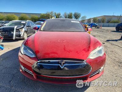 Piąte zdjęcie samochodu w środku: 2013 TESLA MODEL S VIN:5YJSA1CP9DFP27052 - miniatura
