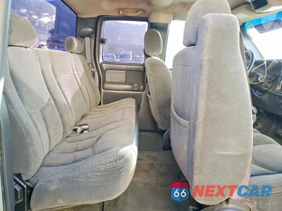 Zdjęcie 10 z 12 samochodu: 2003 CHEVROLET SILVERADO K1500 VIN:2GCEK19T731186521 - miniatura