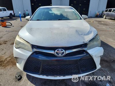 Piąte zdjęcie samochodu w środku: 2015 TOYOTA CAMRY SE VIN:4T1BF1FK5FU085789 - miniatura