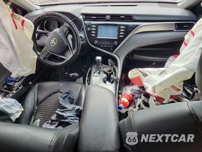 Zdjęcie 8 z 12 samochodu: 2018 TOYOTA CAMRY SE VIN:4T1B11HKXJU564164 - miniatura