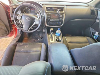 Zdjęcie 8 z 12 samochodu: 2018 NISSAN ALTIMA 2.5 SR VIN:1N4AL3APXJC295669 - miniatura
