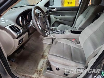 Zdjęcie 7 z 13 samochodu: 2012 JEEP GRAND CHEROKEE LAREDO VIN:1C4RJFAG7CC292882 - miniatura