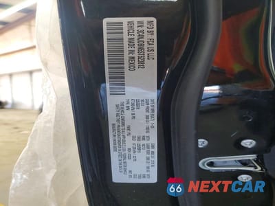 Zdjęcie 12 z 12 samochodu: 2025 JEEP COMPASS LATITUDE VIN:3C4NJDBN6ST623812 - miniatura