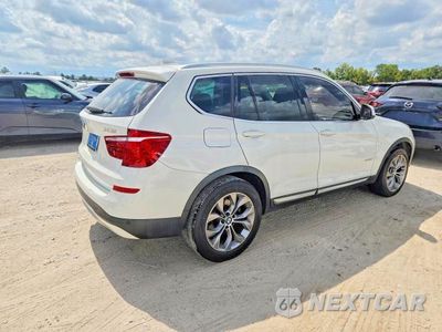 Trzecie zdjęcie samochodu z tyłu: 2017 BMW X3 SDRIVE28I VIN:5UXWZ7C52H0U45057 - miniatura
