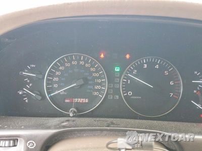 Zdjęcie 9 z 13 samochodu: 2003 LEXUS LX 470 VIN:JTJHT00W433535198 - miniatura