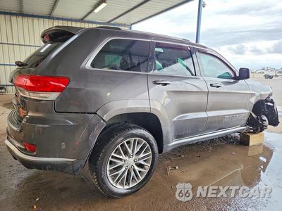 Trzecie zdjęcie samochodu z tyłu: 2018 JEEP GRAND CHEROKEE SUMMIT VIN:1C4RJFJGXJC407505 - miniatura