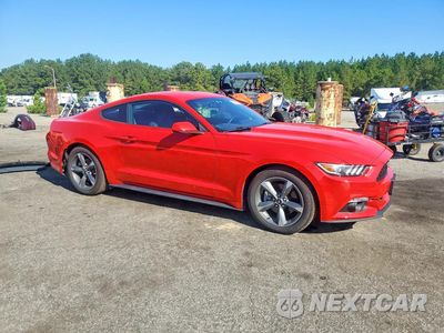 Czwarte zdjęcie samochodu z boku: 2017 FORD MUSTANG VIN:1FA6P8TH7H5300810 - miniatura