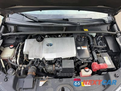 Zdjęcie 7 z 10 samochodu: 2016 TOYOTA PRIUS TWO VIN:JTDKBRFU6G3013653 - miniatura