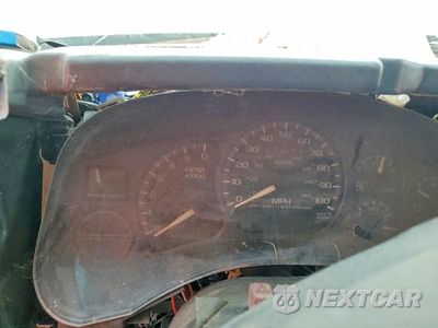 Zdjęcie 9 z 13 samochodu: 2002 CHEVROLET SILVERADO C1500 VIN:2GCEC19T221395712 - miniatura