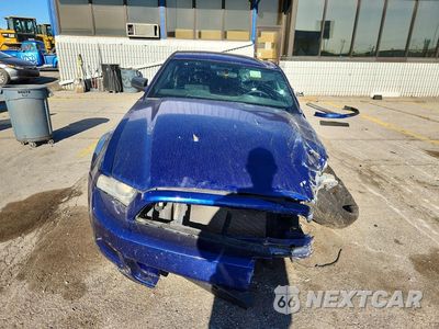 Piąte zdjęcie samochodu w środku: 2013 FORD MUSTANG VIN:1ZVBP8AM8D5252685 - miniatura
