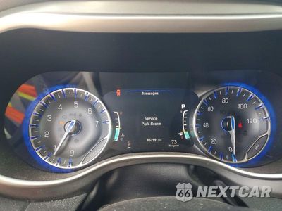 Zdjęcie 9 z 13 samochodu: 2023 CHRYSLER PACIFICA TOURING L VIN:2C4RC1BG7PR549547 - miniatura
