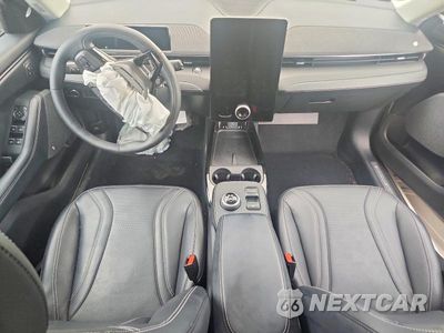 Zdjęcie 8 z 12 samochodu: 2023 FORD MUSTANG MACH-E PREMIUM VIN:3FMTK3RM7PMA35300 - miniatura