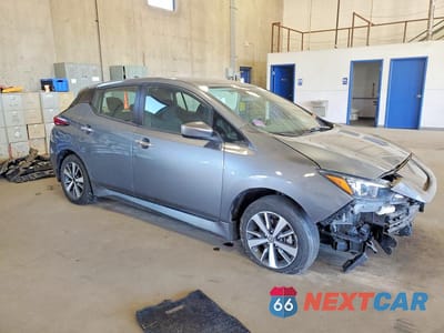 Czwarte zdjęcie samochodu z boku: 2020 NISSAN LEAF S PLUS VIN:1N4BZ1BP9LC304421 - miniatura
