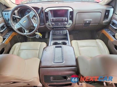 Zdjęcie 8 z 12 samochodu: 2015 CHEVROLET SILVERADO K3500 LTZ VIN:1GC4K0E8XFF556817 - miniatura