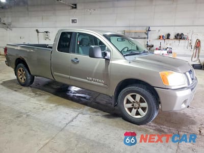 Czwarte zdjęcie samochodu z boku: 2008 NISSAN TITAN XE FFV VIN:1N6BA06F08N308413 - miniatura