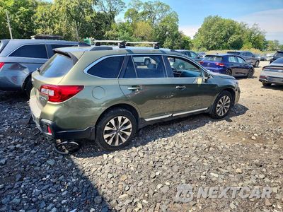 Trzecie zdjęcie samochodu z tyłu: 2018 SUBARU OUTBACK TOURING VIN:4S4BSETC4J3326563 - miniatura