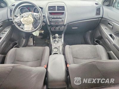Zdjęcie 8 z 13 samochodu: 2013 MITSUBISHI OUTLANDER SPORT ES VIN:4A4AR3AU3DE004817 - miniatura