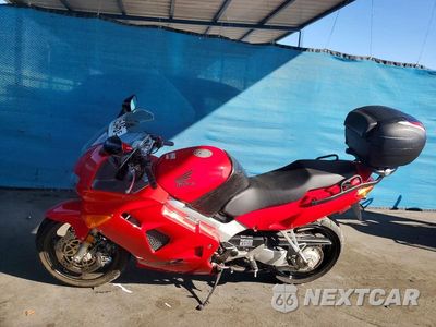 Trzecie zdjęcie samochodu z tyłu: 1998 HONDA VFR800 F1 VIN:JH2RC4618WM000133 - miniatura