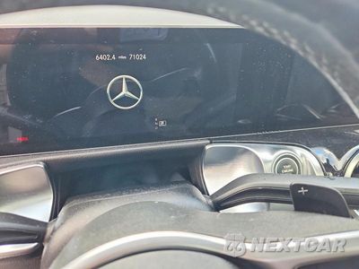 Zdjęcie 9 z 13 samochodu: 2020 MERCEDES-BENZ GLB 250 4MATIC VIN:W1N4M4HB0LW013506 - miniatura