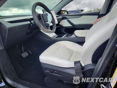Zdjęcie 7 z 12 samochodu: 2026 TESLA MODEL Y VIN:7SAYGDEE5TF572927 - miniatura