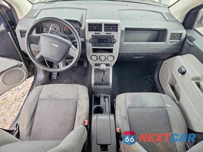 Zdjęcie 8 z 12 samochodu: 2007 JEEP COMPASS VIN:1J8FT47W27D216043 - miniatura