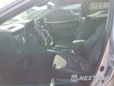 Zdjęcie 7 z 12 samochodu: 2017 TOYOTA COROLLA 50TH ANNIVERSARY SPECIAL EDITION VIN:5YFBURHE0HP605848 - miniatura
