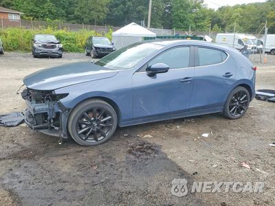 2023 MAZDA 3 PREMIUM JM1BPAMM2P1608176 - główne zdjęcie licytacji z USA - miniatura
