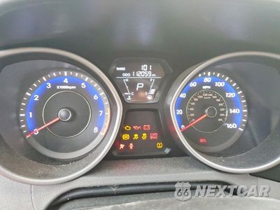 Zdjęcie 9 z 12 samochodu: 2012 HYUNDAI ELANTRA GLS VIN:KMHDH4AEXCU443468 - miniatura