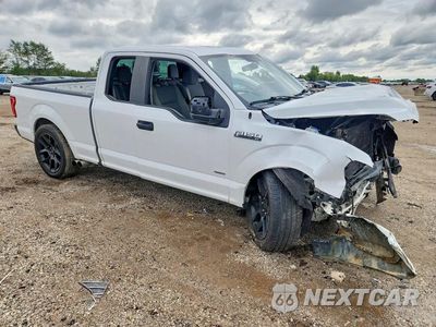 Czwarte zdjęcie samochodu z boku: 2015 FORD F150 SUPER CAB VIN:1FTEX1CPXFFC31154 - miniatura