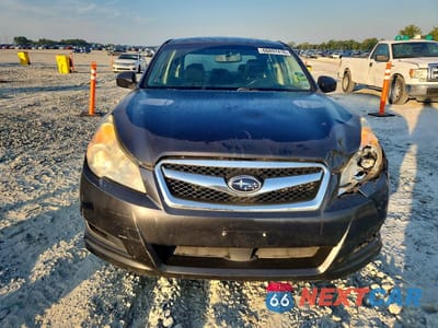 Piąte zdjęcie samochodu w środku: 2011 SUBARU LEGACY 2.5I PREMIUM VIN:4S3BMCC60B3258292 - miniatura