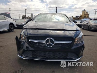 Piąte zdjęcie samochodu w środku: 2018 MERCEDES-BENZ CLA 250 VIN:WDDSJ4EB2JN689671 - miniatura