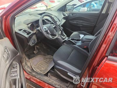 Zdjęcie 7 z 13 samochodu: 2015 FORD ESCAPE S VIN:1FMCU0F77FUA09118 - miniatura