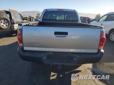 Zdjęcie 6 z 12 samochodu: 2005 TOYOTA TACOMA ACCESS CAB VIN:5TETX22NX5Z135278 - miniatura