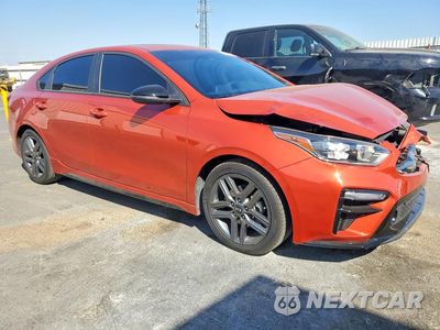Czwarte zdjęcie samochodu z boku: 2021 KIA FORTE GT LINE VIN:3KPF34AD2ME350446 - miniatura