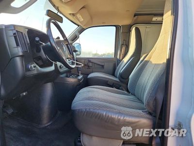 Zdjęcie 7 z 13 samochodu: 2018 GMC SAVANA G2500 DELIVERY VAN VIN:1GTW7AFG1J1162358 - miniatura