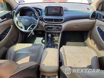 Zdjęcie 8 z 13 samochodu: 2019 HYUNDAI TUCSON ULTIMATE VIN:KM8J33AL4KU983004 - miniatura