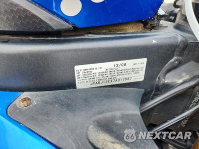 Zdjęcie 9 z 9 samochodu: 2007 YAMAHA YZFR6 L VIN:JYARJ12EX7A017567 - miniatura