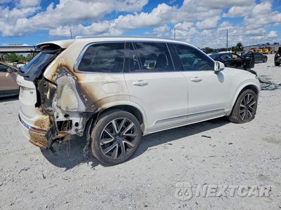 Trzecie zdjęcie samochodu z tyłu: 2024 VOLVO XC90 PLUS VIN:YV4062PE1R1178905 - miniatura